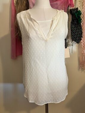 NWT Emaline Vanilla Ivory Clip Dot Sleeveless Cami Blouse M